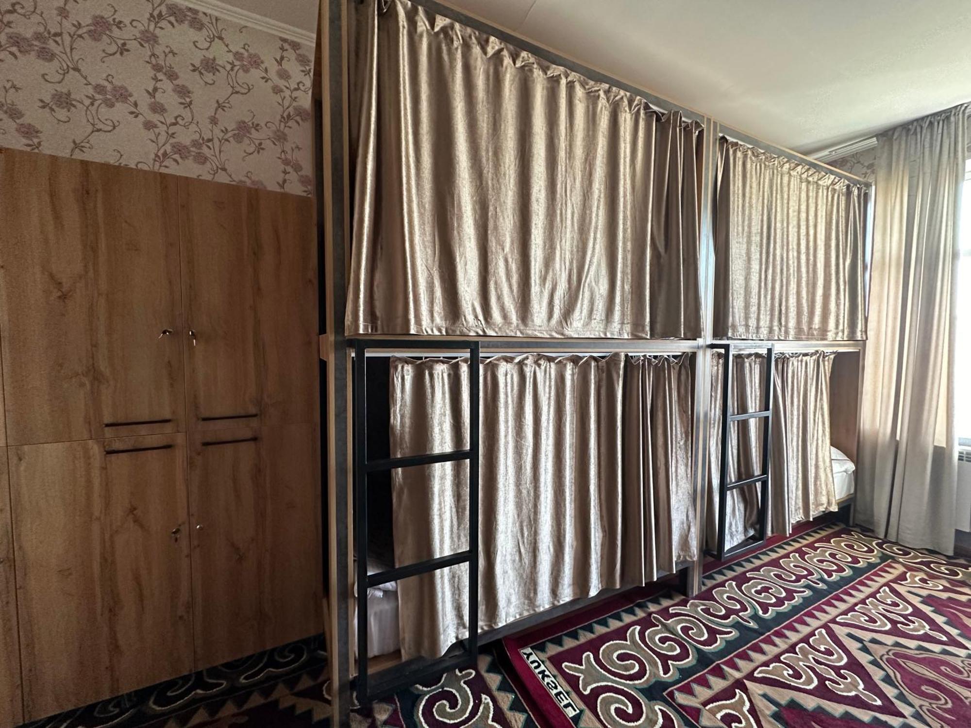 Sunny Hostel Osh Dış mekan fotoğraf