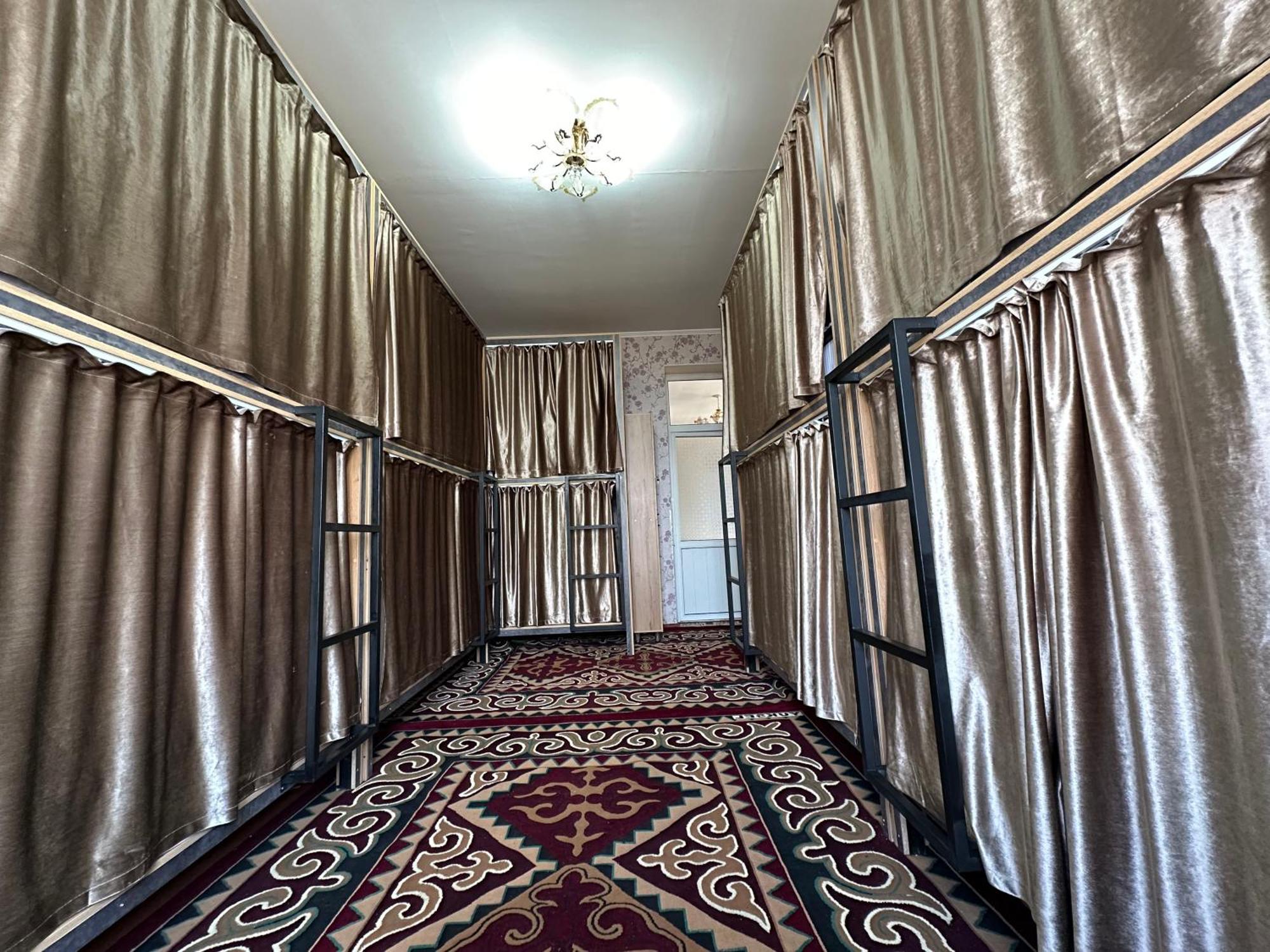 Sunny Hostel Osh Dış mekan fotoğraf